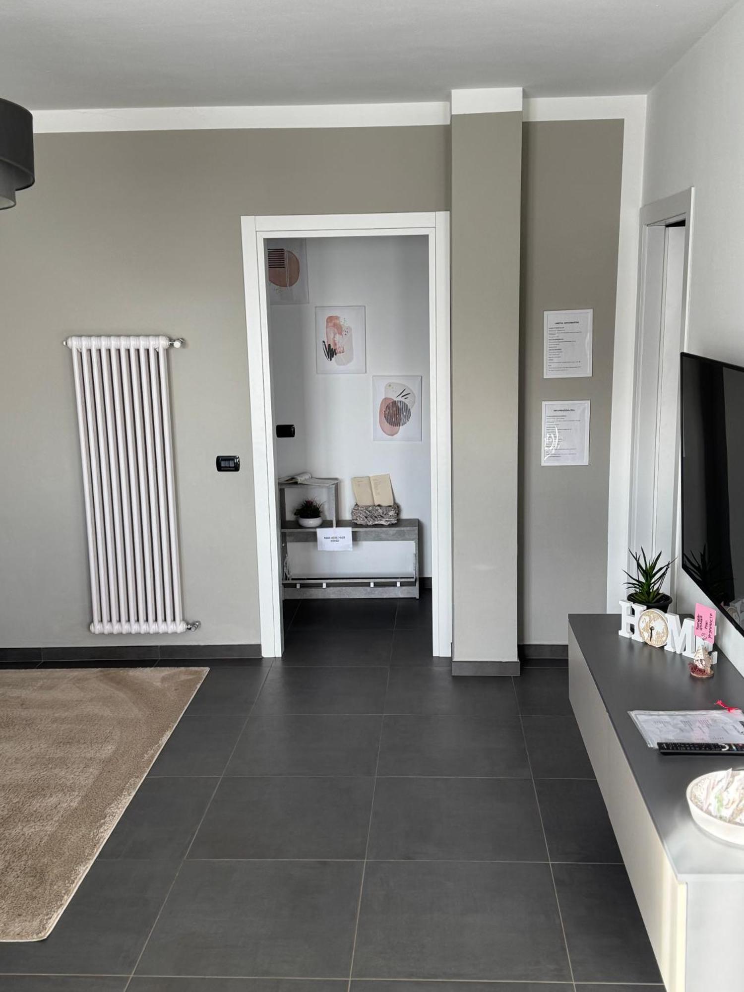 Leggiuno Miky'S Home מראה חיצוני תמונה
